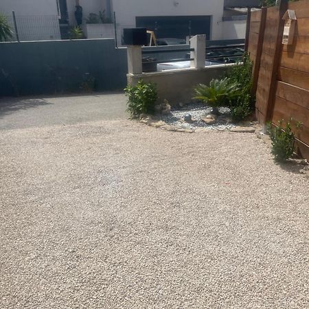 Gites Chez Stephanie Au Calme Martigues Εξωτερικό φωτογραφία